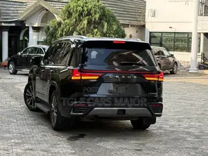 Lexus LX 600 2024 Black