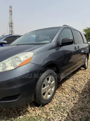 Toyota Sienna 2006 Gray