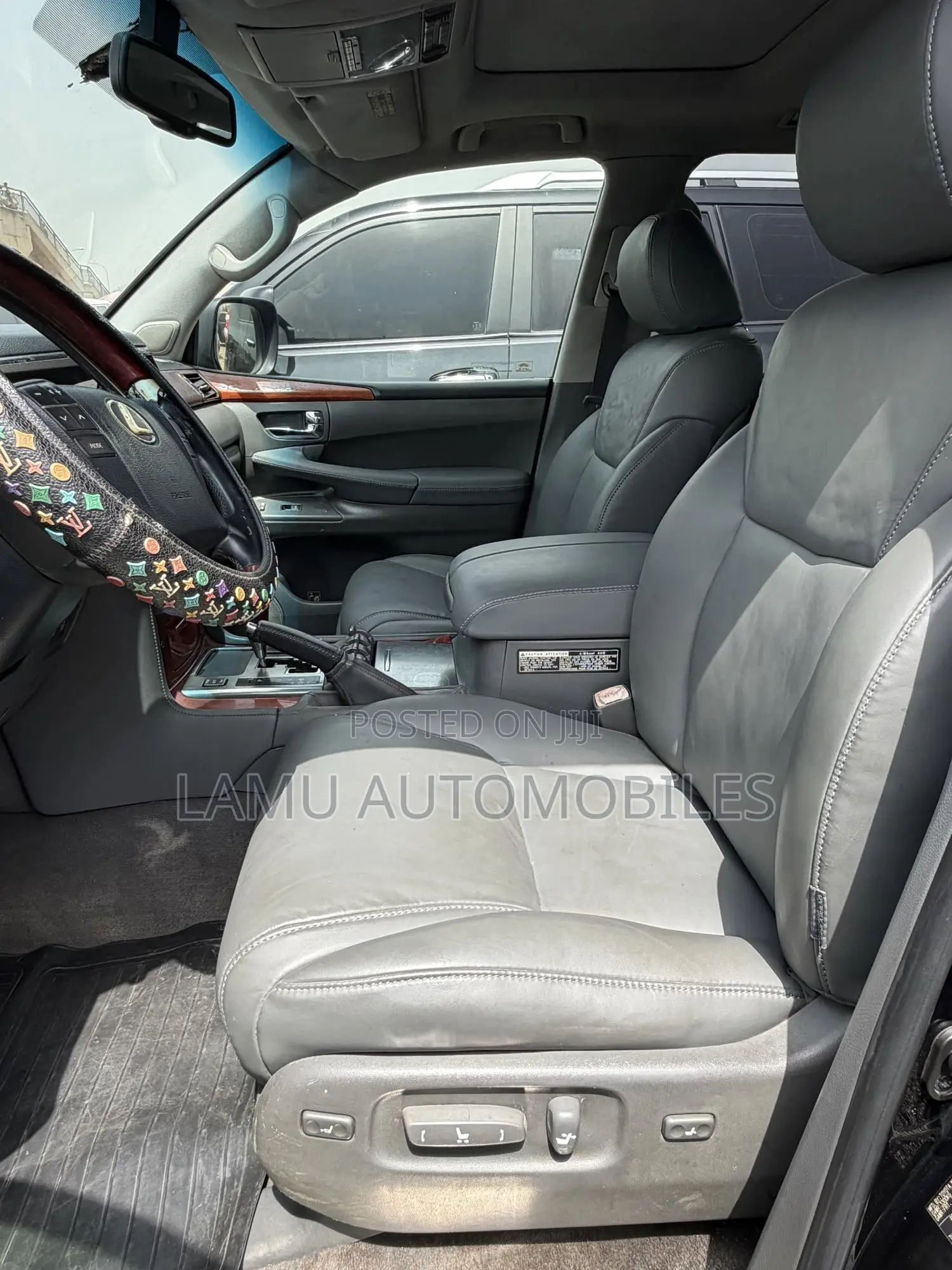 Lexus LX 570 2010 Black