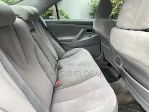 Toyota Camry LE 4dr Sedan (2.5L 4cyl 6A) 2011 Black