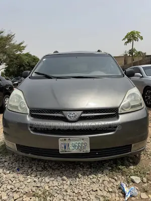 Toyota Sienna 2006 Gray
