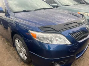Toyota Camry SE 4dr Sedan (2.5L 4cyl 6A) 2011 Blue
