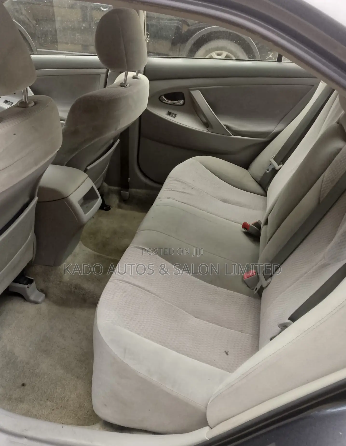 Toyota Camry 2010 Gray