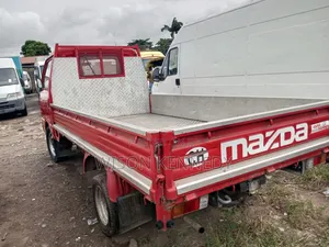 Mazda=E2000=Pickup