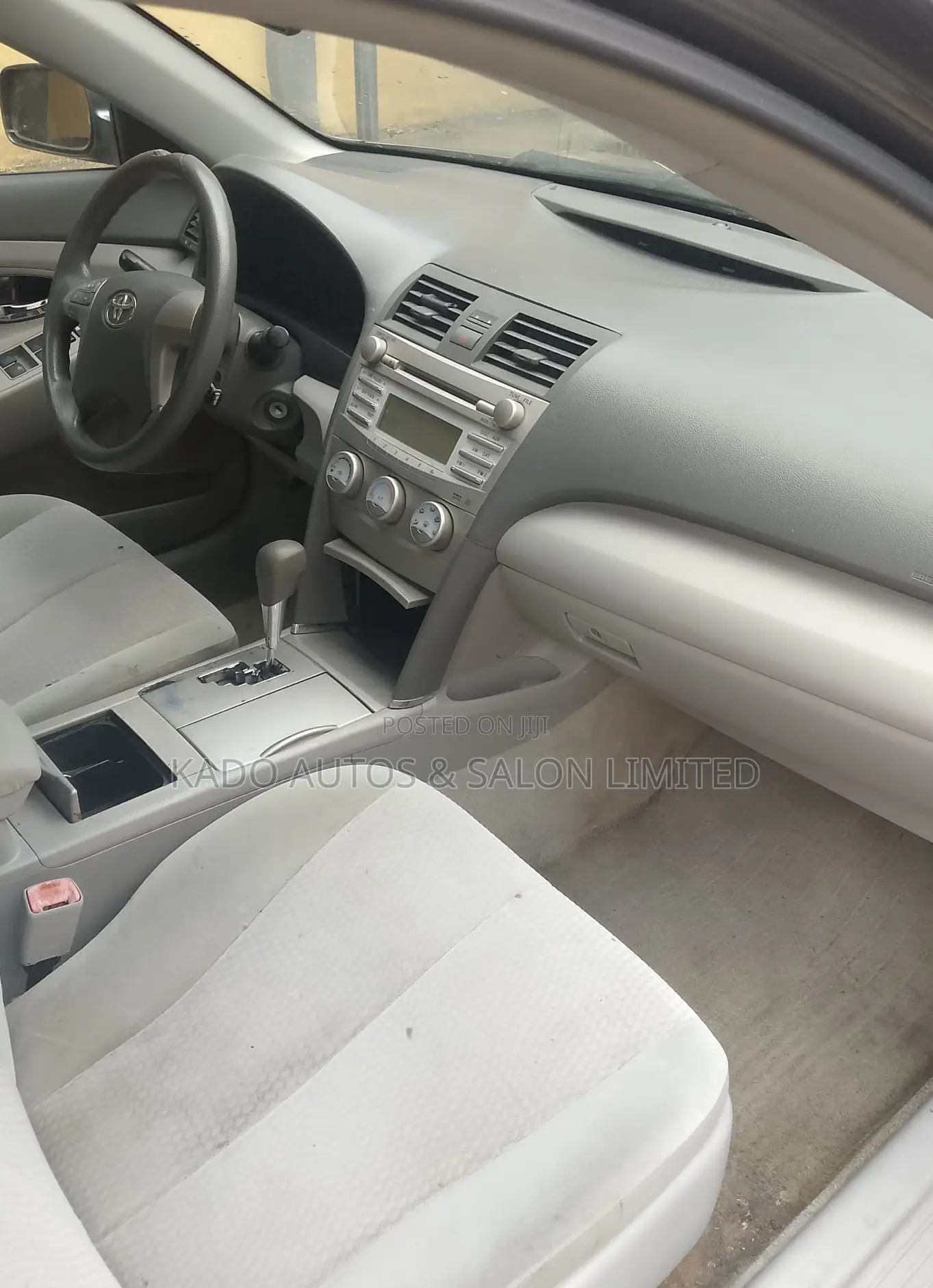 Toyota Camry 2010 Gray