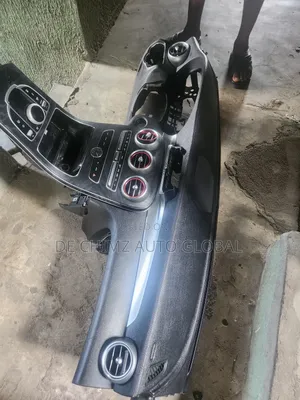 Dashboard GLC 300