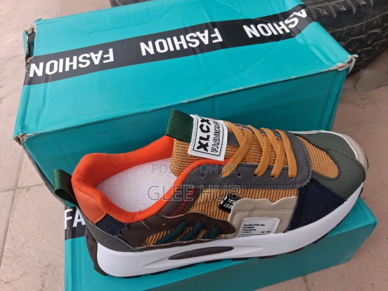 Distressed Pattern Stock Sneakers