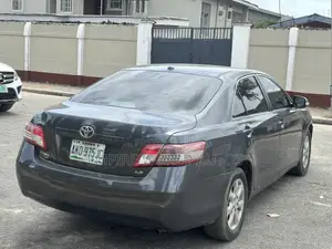 Toyota Camry 2011 Gray