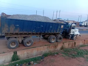 3/4 Down Granite and Plaster Sand
