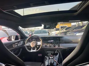 Mercedes-Benz AMG GT 2022 Silver