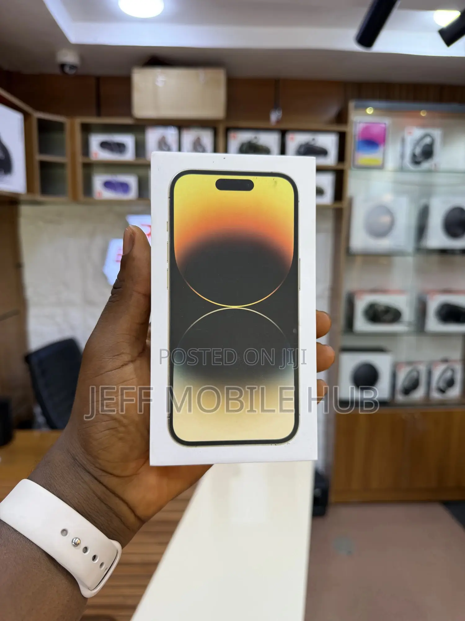 New Apple iPhone 14 Pro Max 256 GB Gold