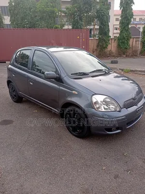 Toyota Yaris 1.0 Eco 2005 Gray