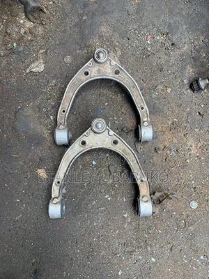 Volkswagen Touareg Upper Arm