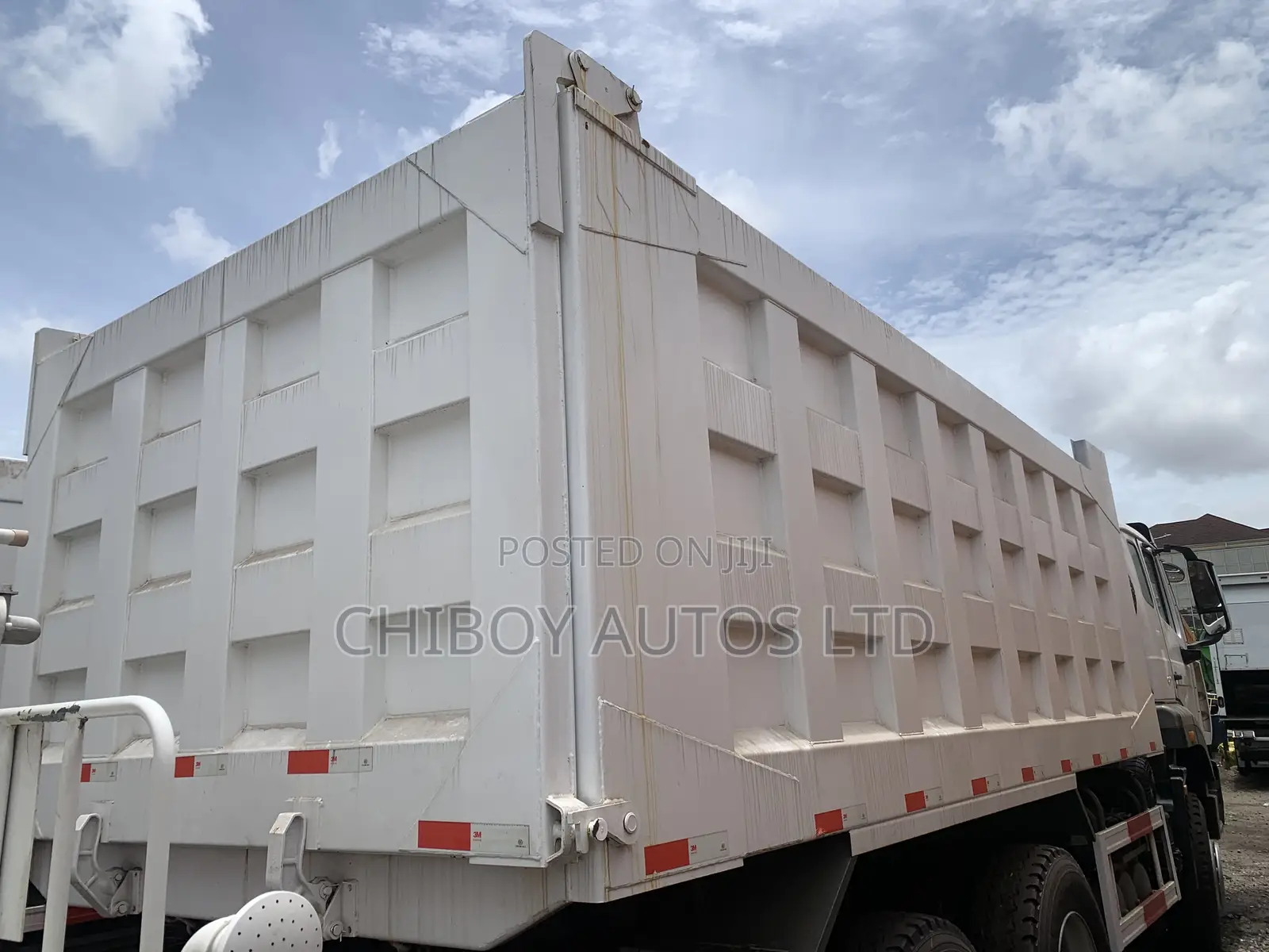 Howo 371 Dump Trucks