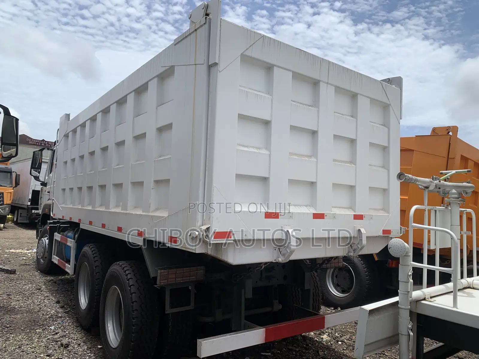 Howo 371 Dump Trucks