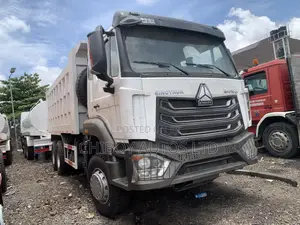 Howo 371 Dump Trucks