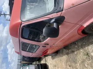 Ford Transit 2004 Red