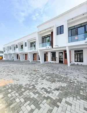 4bdrm Duplex in Ikota Lekki Lagos for sale