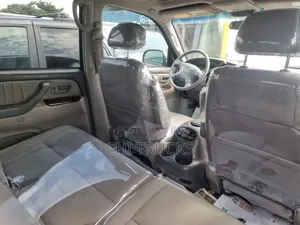 Toyota Sequoia Limited 4dr SUV 4WD (4.7L 8cyl 4A) 2001 Brown