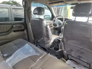 Toyota Sequoia Limited 4dr SUV 4WD (4.7L 8cyl 4A) 2001 Brown
