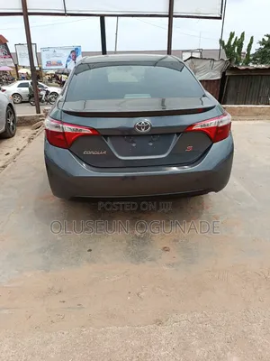Toyota Corolla S Premium 4dr Sedan (1.8L 4cyl CVT) 2014 Gray