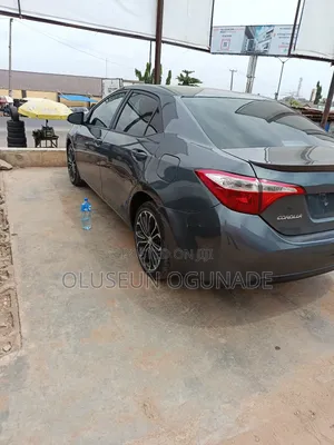 Toyota Corolla S Premium 4dr Sedan (1.8L 4cyl CVT) 2014 Gray