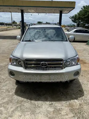 Toyota Highlander V6 AWD 2004 Silver