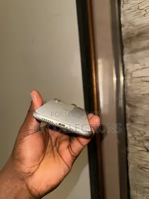 Apple iPhone 11 128 GB Black