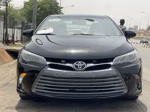Toyota Camry XLE 4dr Sedan (3.5L 6cyl 6A) 2015 Black