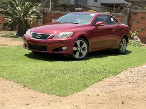 Lexus IS 250 C 2011 Red