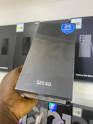 New Samsung Galaxy S20 128 GB Silver