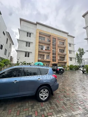 3bdrm Apartment in Victoria Island Extension for sale
