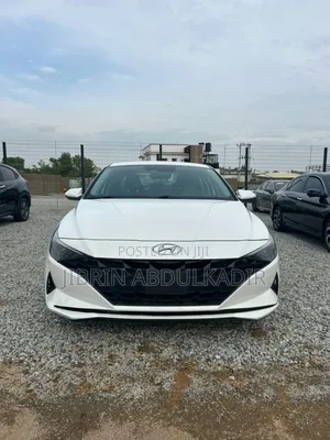 Hyundai Elantra SE 2022 White