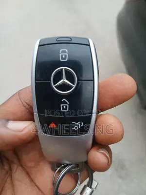 Mercedes-Benz E350 2021 Black