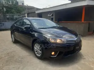 Toyota Corolla 2015 Black