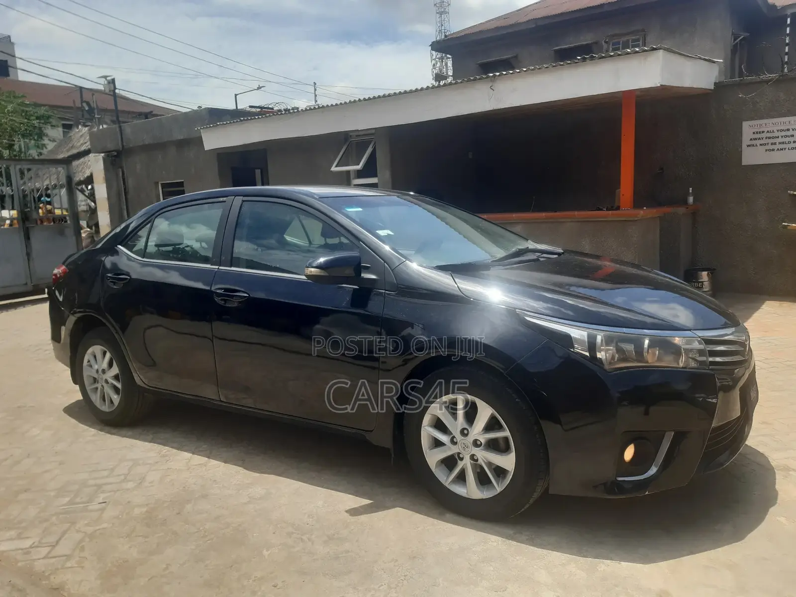 Toyota Corolla 2015 Black