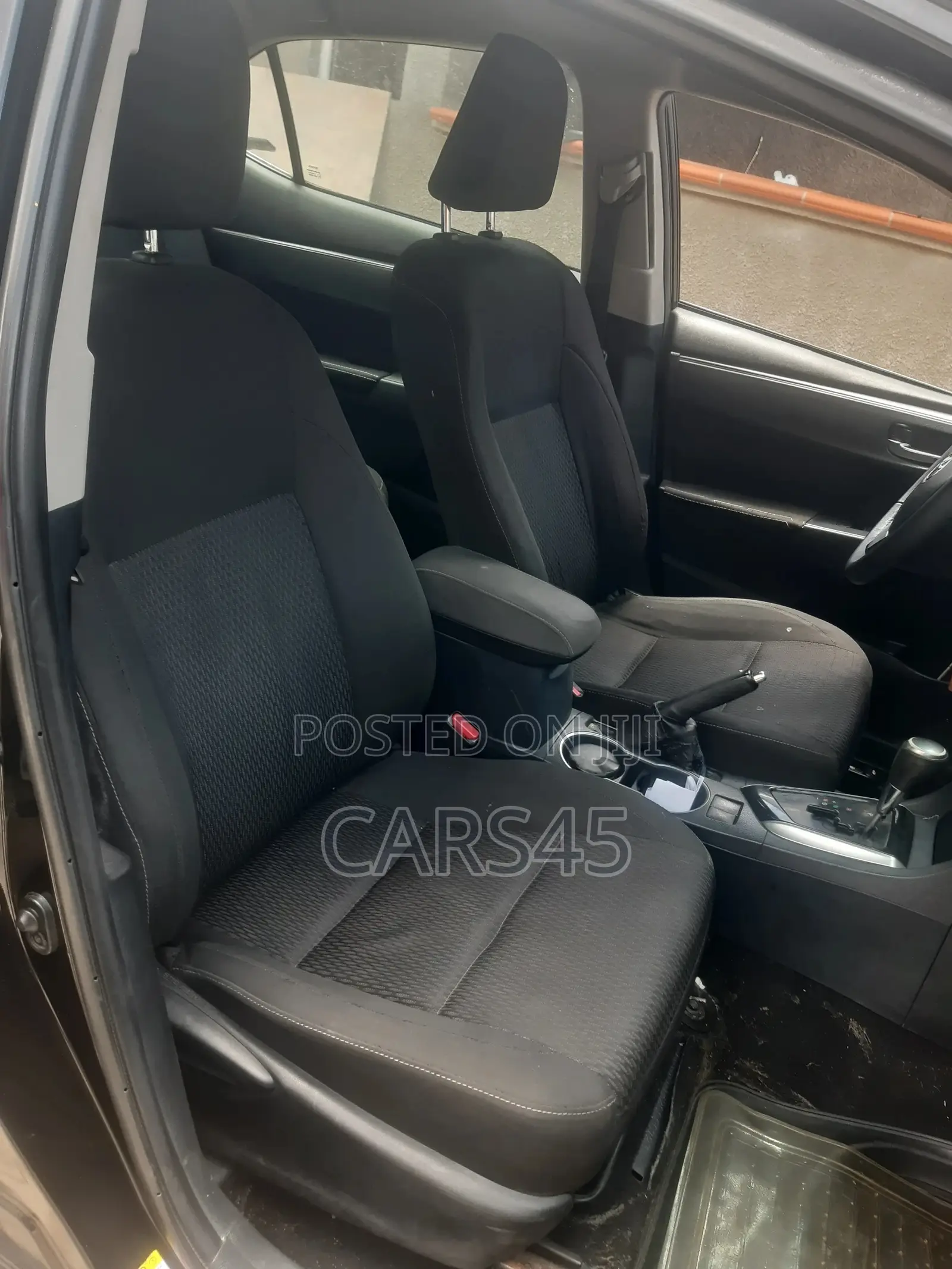 Toyota Corolla 2015 Black