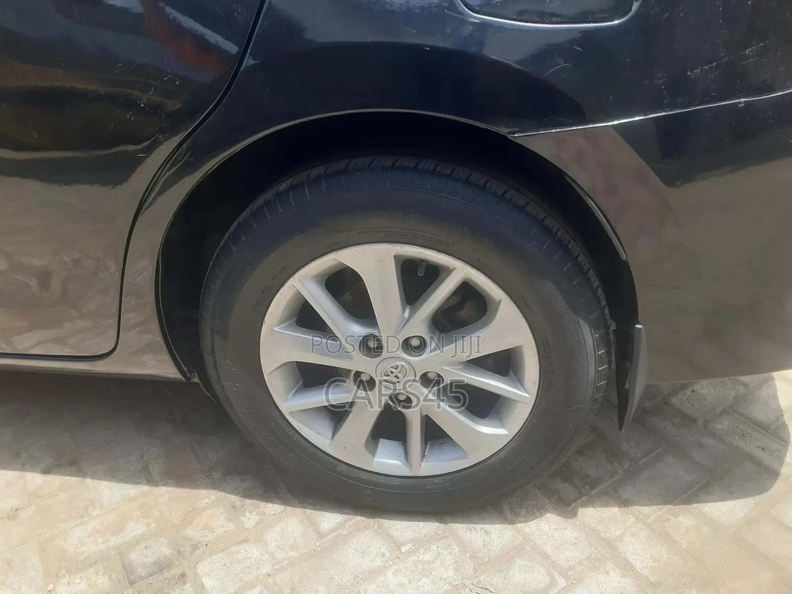 Toyota Corolla 2015 Black