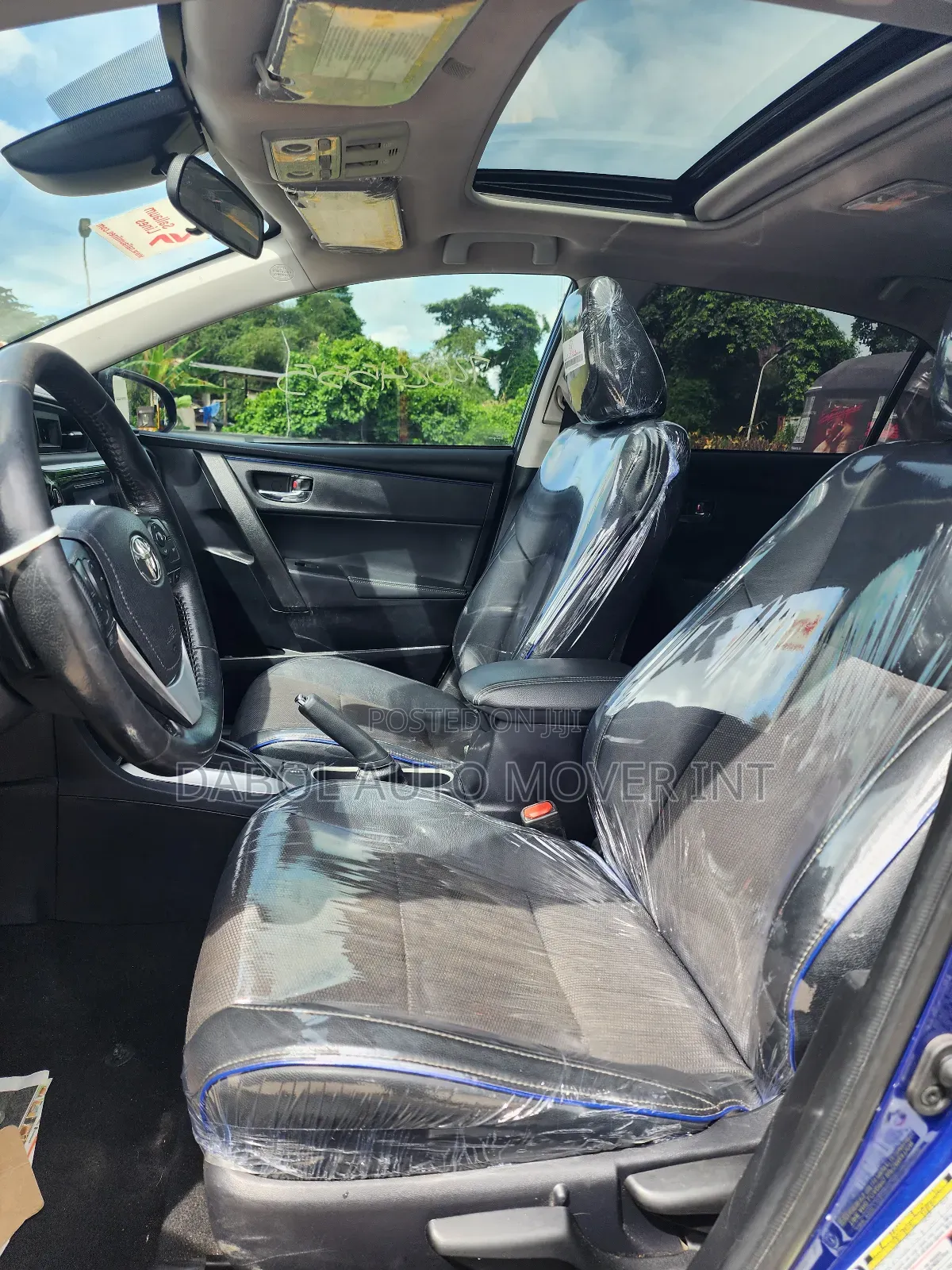 Toyota Corolla SE (1.8L 4cyl 6M) 2019 Blue