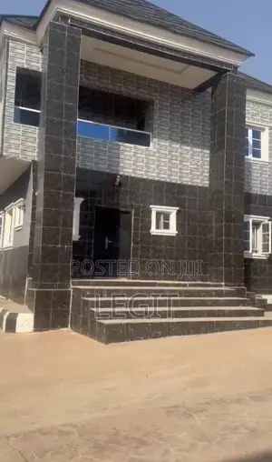 5bdrm Duplex in Lugbe District for sale