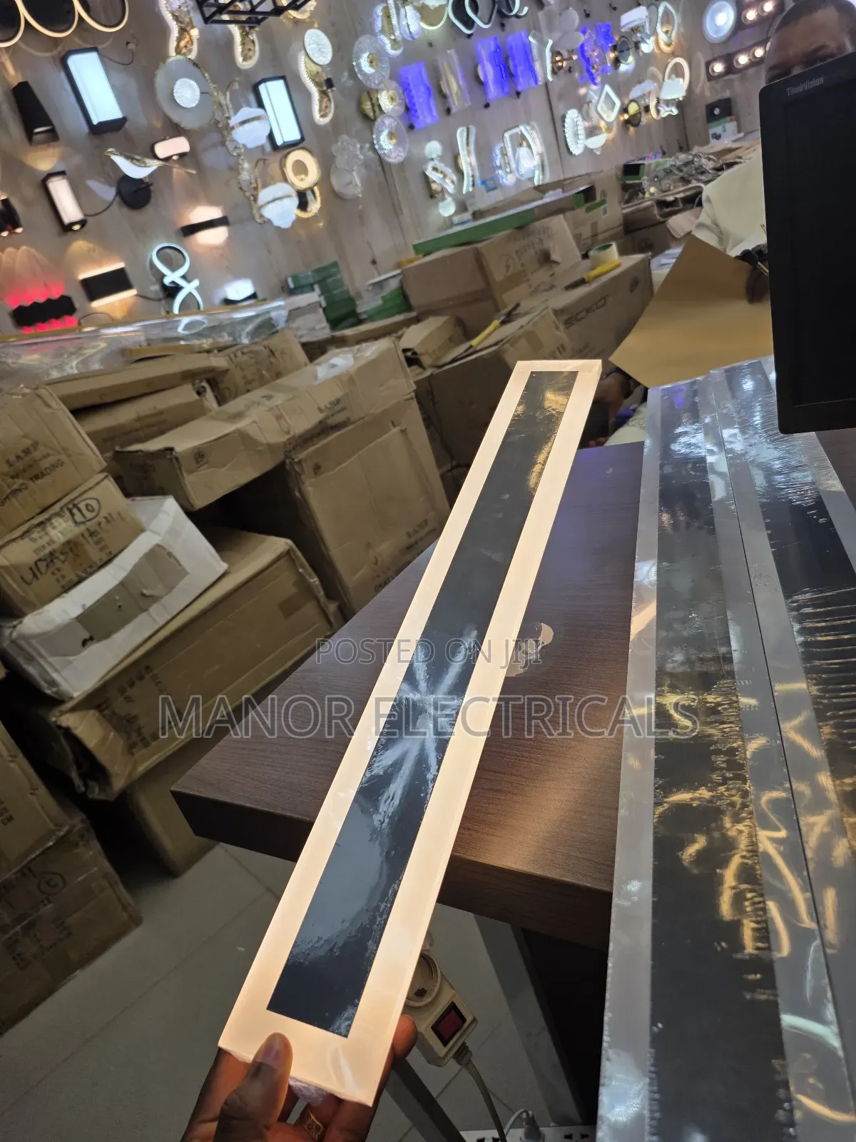 Outdoor/Indoor 4ft Waterproof Led Batten Light – Long Lasting