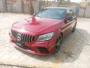 Mercedes-Benz C450 2016 Red