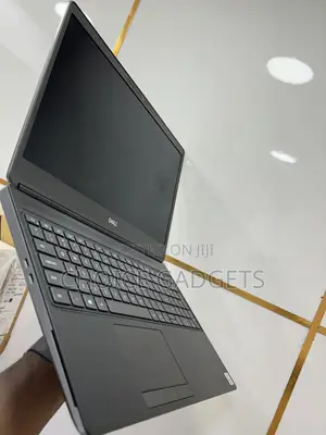 Laptop Dell Precision 7550 64GB Intel Core i7 SSD 512GB