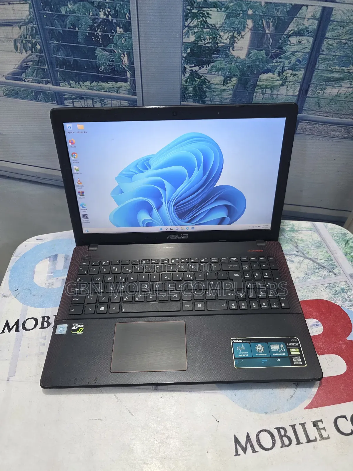 Laptop Asus X550VB 8GB Intel Core i7 SSD 256GB