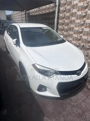 Toyota Corolla 2014 White