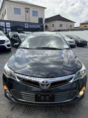 Toyota Avalon Limited 4dr Sedan (3.5L 6cyl 6A) 2015 Blue