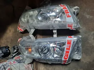 Head Lamp Highlander 2012