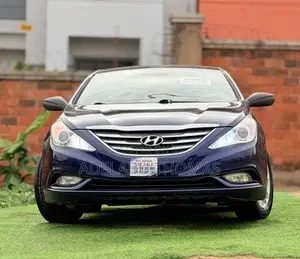 Hyundai Sonata SE 2.0T Sedan FWD (2.0L 4cyl 6A) 2012 Blue
