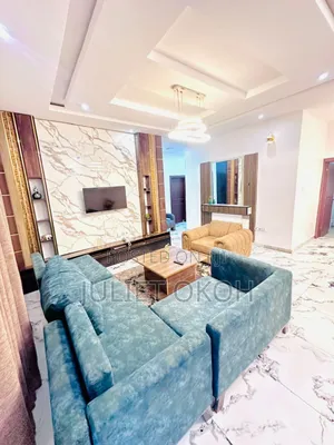 Luxury 3 Bedroom Apartment