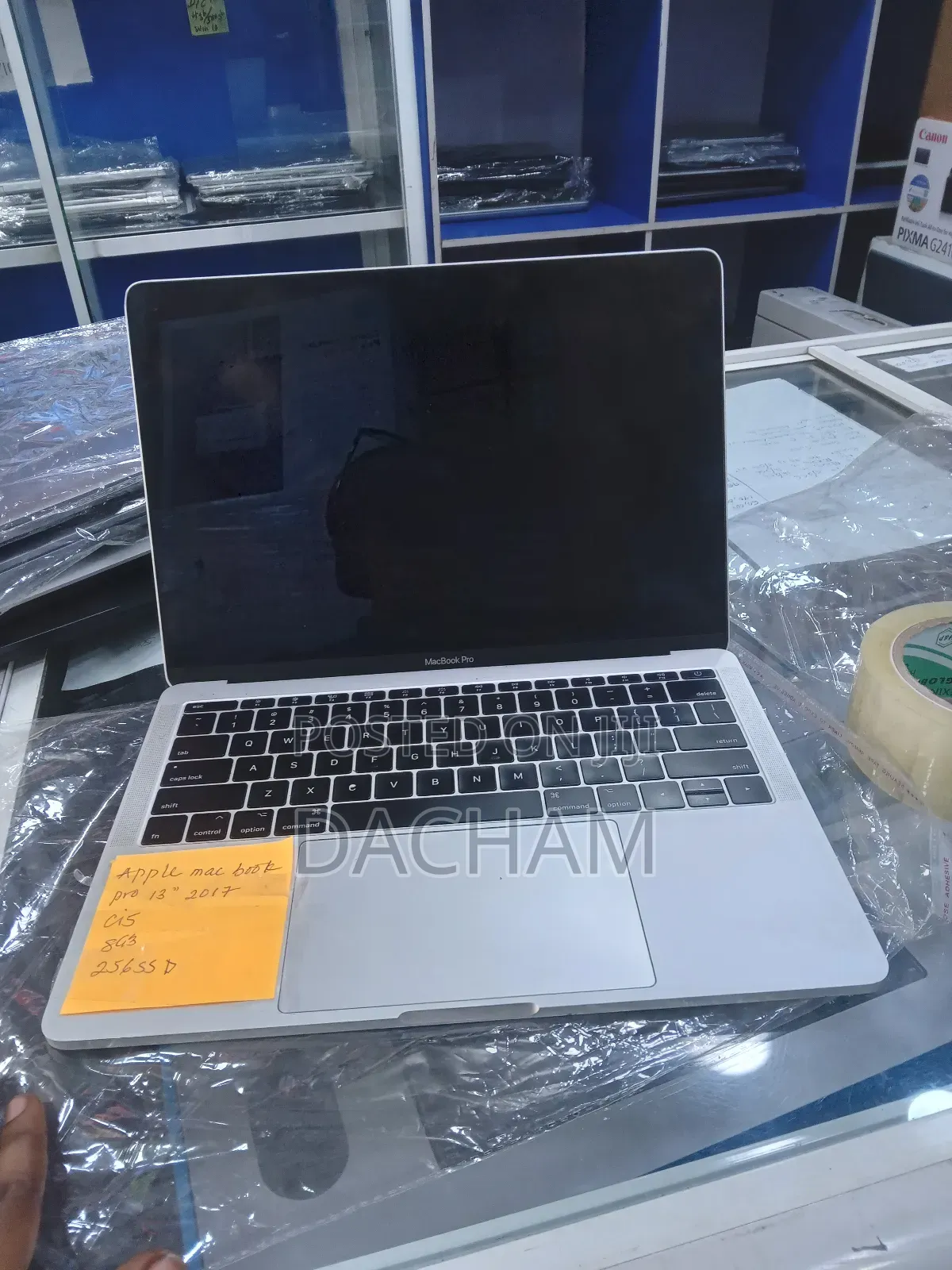 Laptop Apple MacBook Pro 2017 8GB Intel Core i5 SSD 256GB